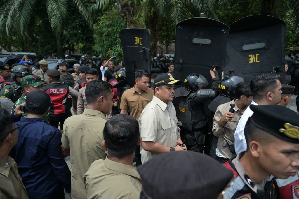 Diadang Ormas, Bobby Nasution Pimpin Perobohan Diskotek Sarang Narkoba di Deliserdang dan Binjai