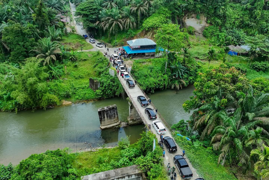 Bobby Nasution Serahkan Pembangunan 7 Jembatan di Langkat ke Pemkab, Anggaran Rp78 Miliar dari Pemprov Sumut