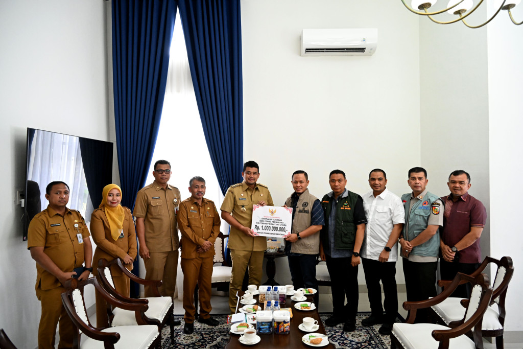 Bobby Nasution Berjanji Segera Salurkan Bantuan Pemko Pekanbaru Rp1 Miliar