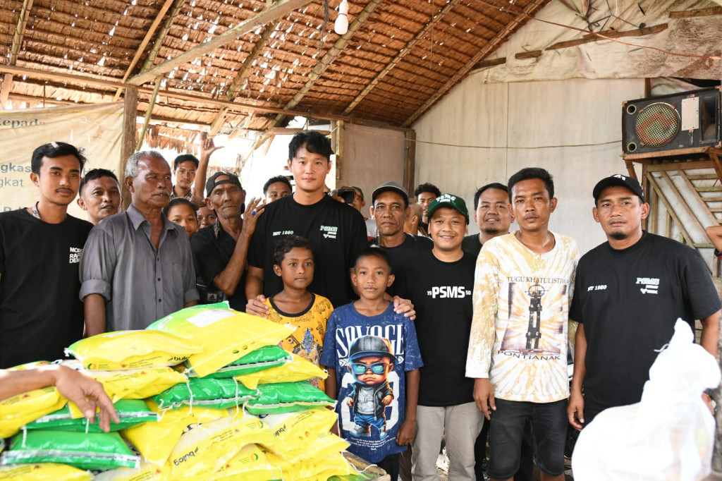 PSMS Peduli, Salurkan Bantuan Bencana Sumatera di Langkat