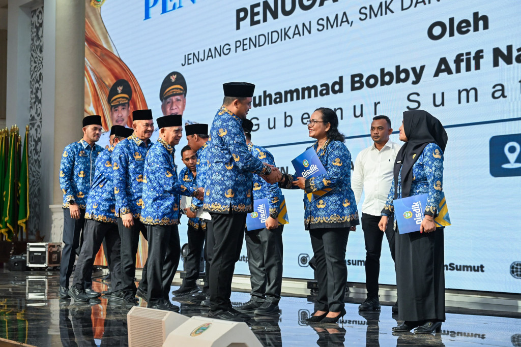 2028 Gubernur Bobby Targetkan SMA - SMK dan SLB Negeri di Sumut Gratis
