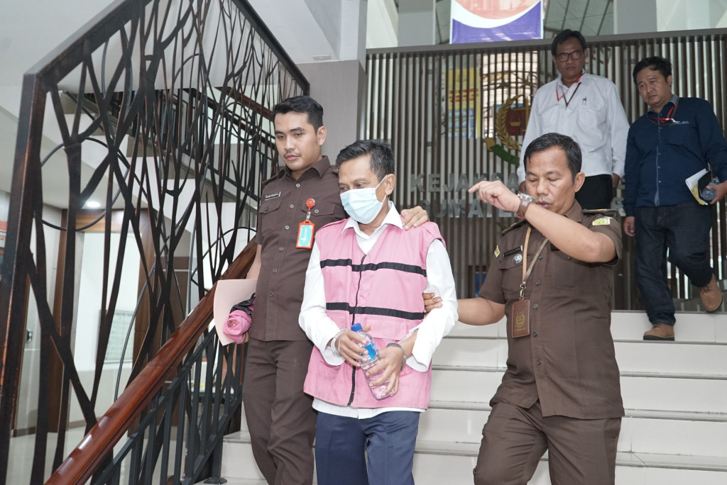 Tersangka Korupsi Waterfront City Pengaruran dan Tele KSPN Danau Toba Bertambah