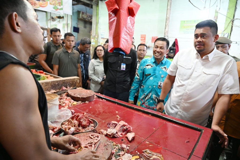 Harga Daging Ayam di Sumut Turun, Terendah di Asahan dan Tebingtinggi - Tertinggi di Sibolga