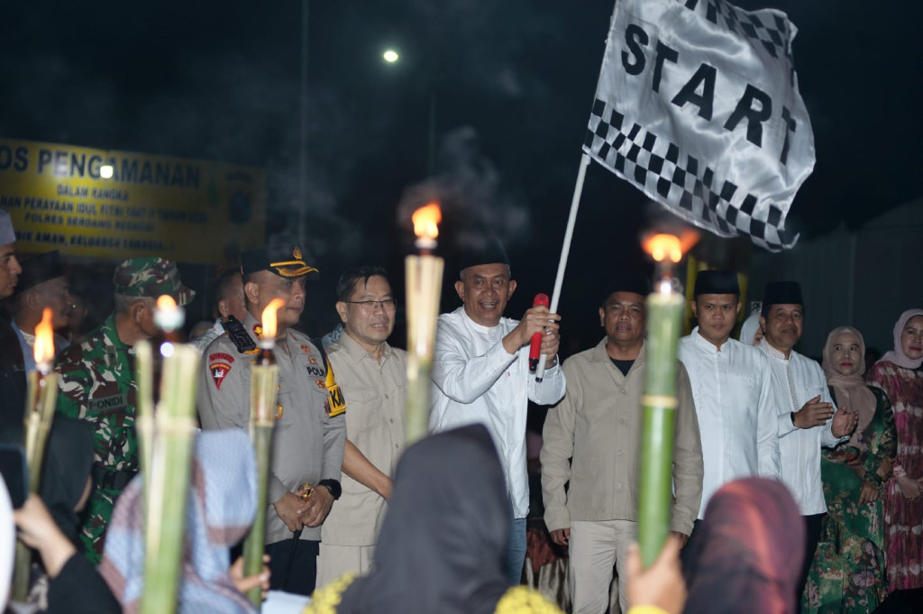 Pawai Obor dan Mobil Hias Meriahkan Takbiran Sambut Idulfitri 1447 Hijriah di Sergai