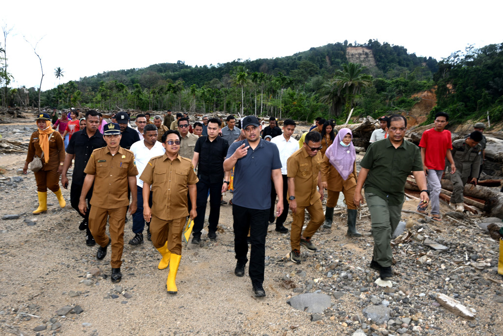 Dorong Percepat Pembangunan Tanggul Sungai Badiri, Bobby Nasution Ingatkan Warga Tidak Tinggal di Sempadan