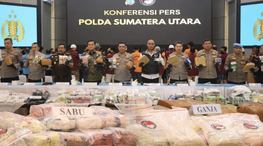 Dalam 2 Hari, Polda Sumut 116 Tersangka Narkotika dan Bakar 21 Barak Narkoba
