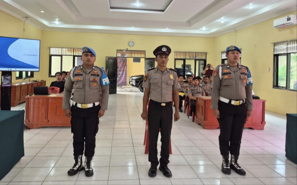 Terbukti Jual Beli dan Konsumsi Narkoba, Briptu AT Oknum Personel Polres Toba Direkomendasikan Dipecat