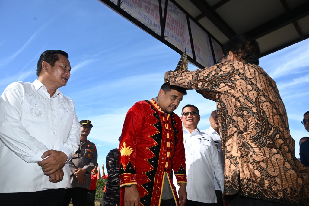 Bobby Nasution Mulai Berkantor di Kepulauan Nias, Langsung Cek Sekolah dan Jembatan