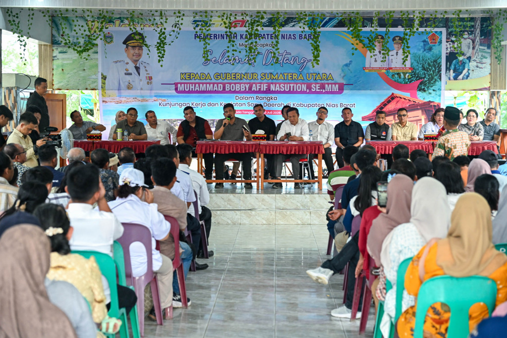 Curhat Warga Nias Barat, Bobby Nasution Beri Solusi Langsung untuk Nelayan hingga Infrastruktur