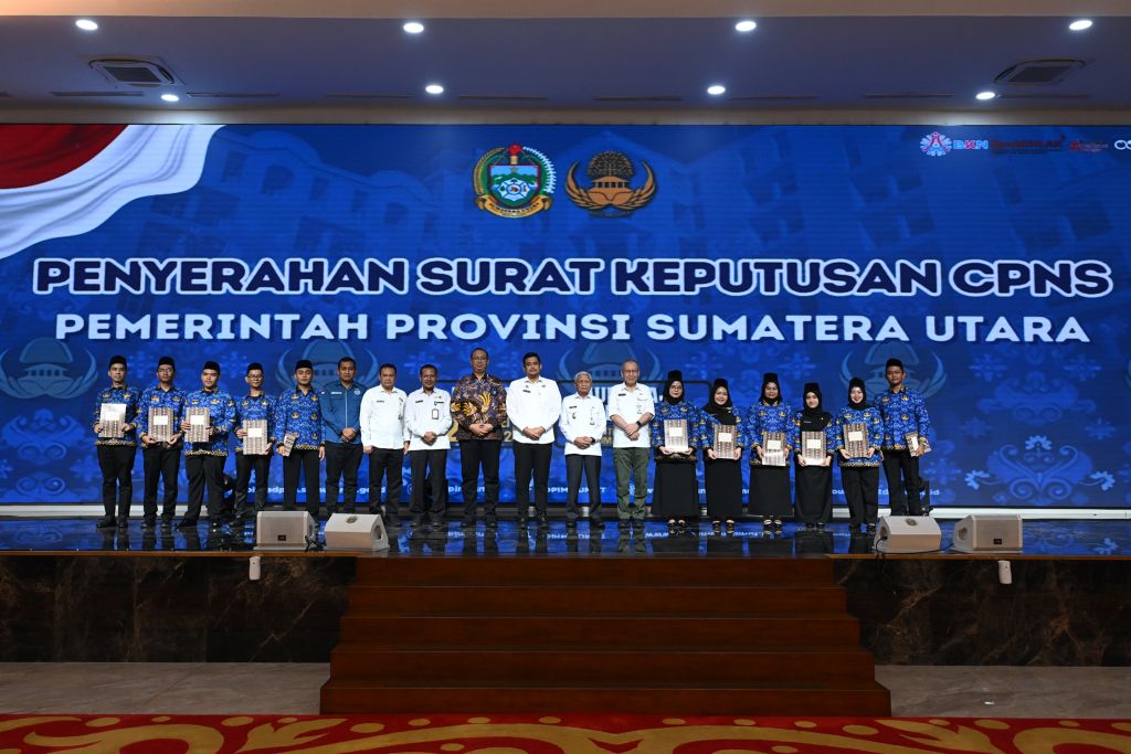 Serahkan 692 SK CPNS Pemprov Sumut, Bobby Nasution Ingatkan Tugas Sebagai Pelayan Masyarakat